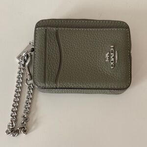 Coach Olive Leather Card Case with Chain